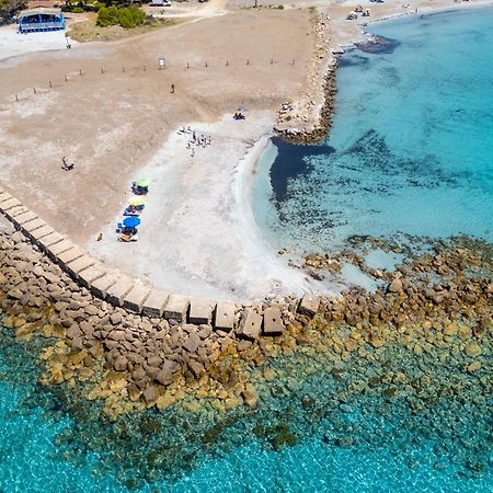 Rustico Porto Pino 30 Mt Dalla Spiaggia Kültér fotó